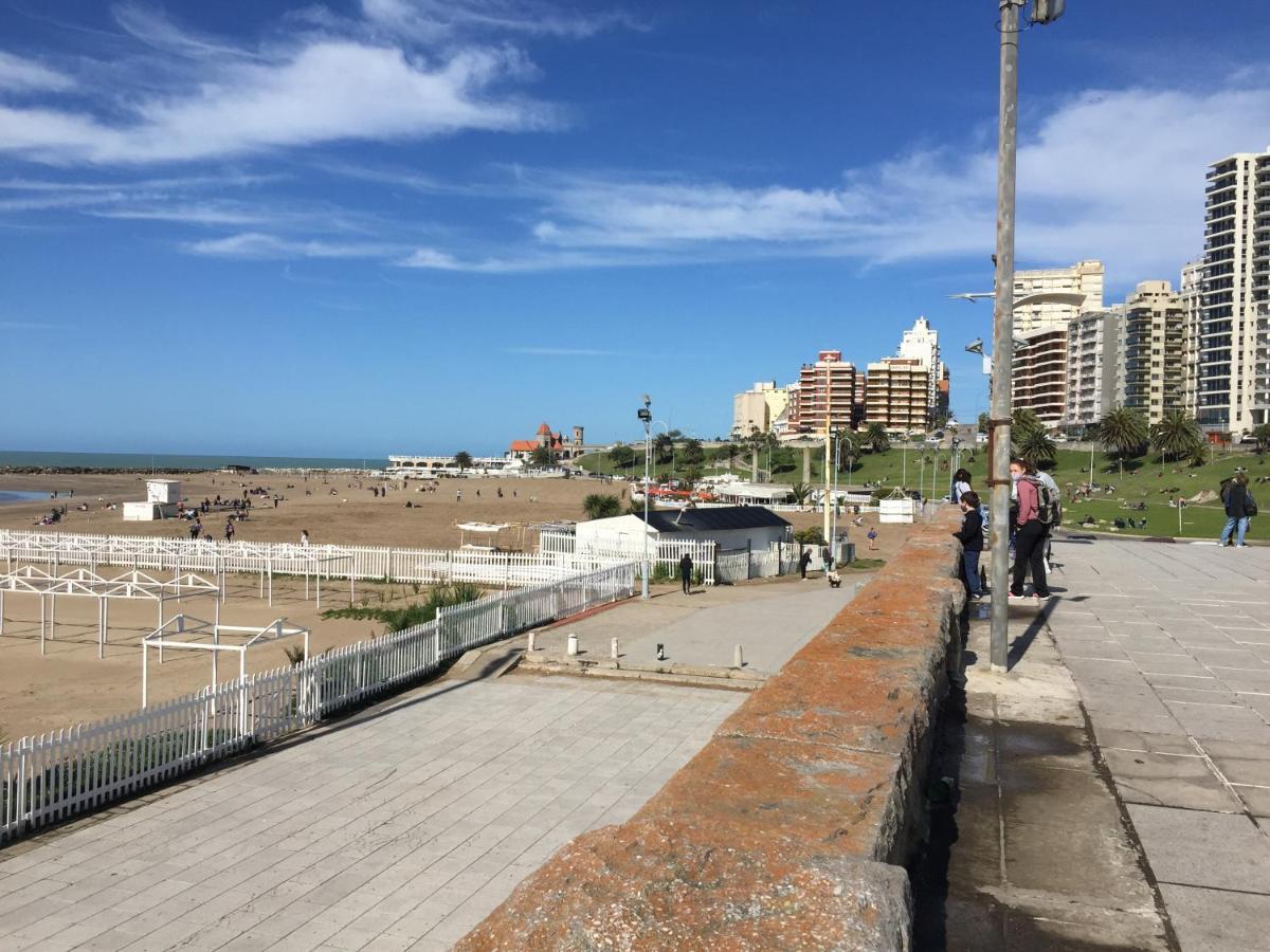 1 Ambiente Pleno Centro-1 Cuadra Casino-peatonal-playa Punta Iglesias-popular Apartment