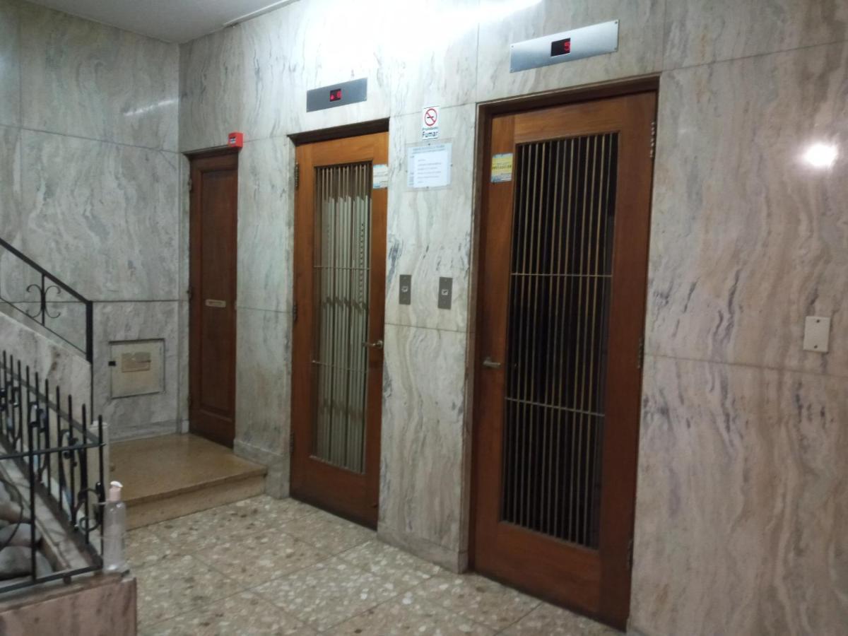 1 Ambiente Pleno Centro-1 Cuadra Casino-peatonal-playa Punta Iglesias-popular Apartment Mar del Plata